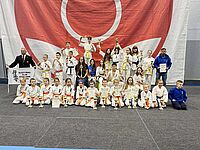 Reprezentanci Olsztyńskiego Klubu Kyokushin Karate wywalczyli 28 medali Artykuł: Reprezentanci Olsztyńskiego Klubu Kyokushin Karate wywalczyli 28 medali